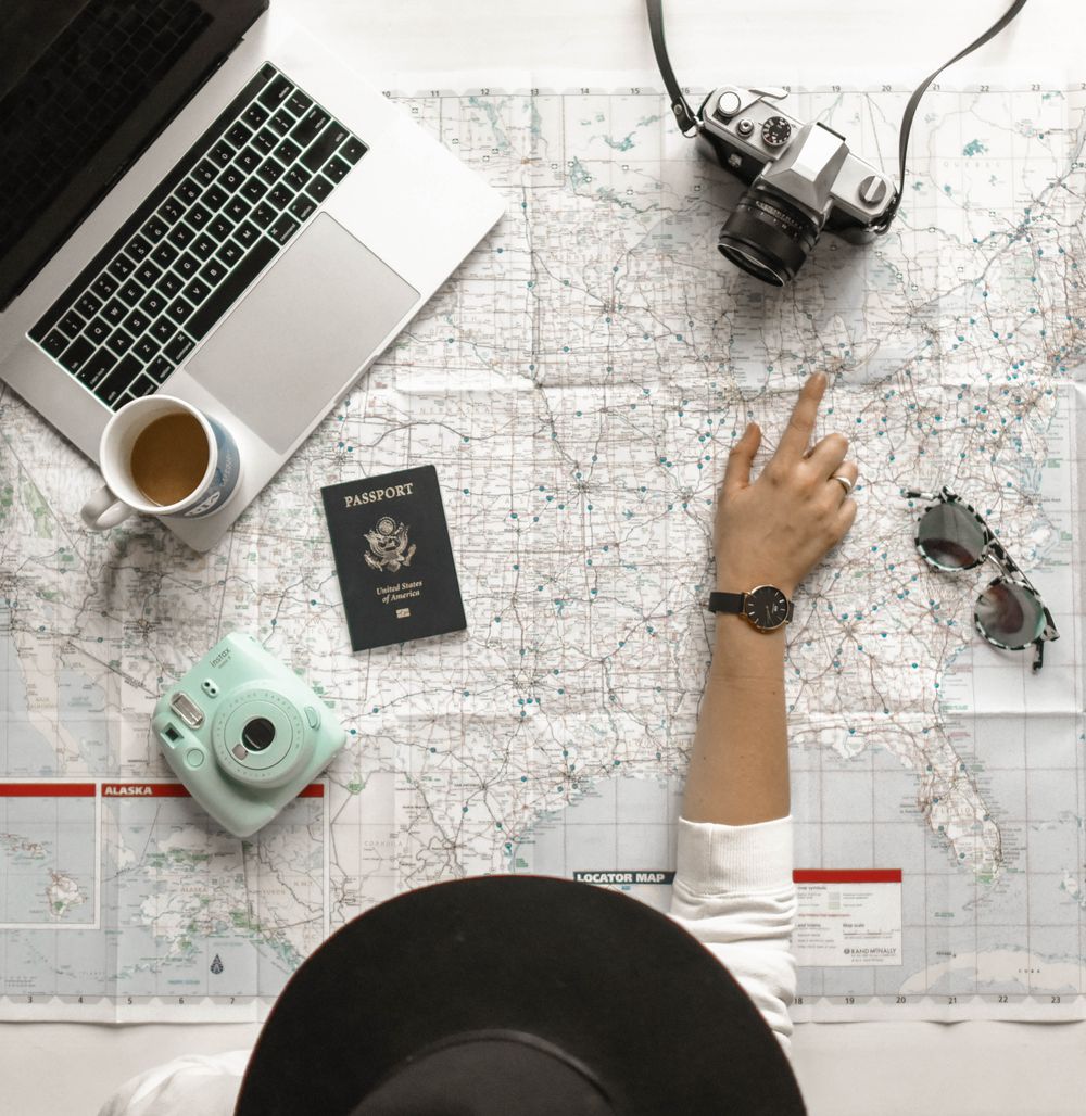 Online travel agency team
